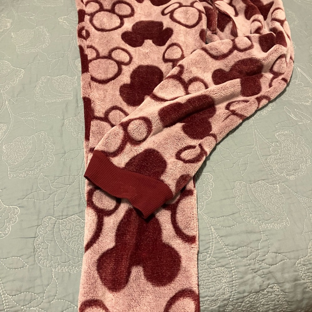 Disney Women's Burgundy Mickey Mouse Pattern PJ’s - Picture 8 of 8